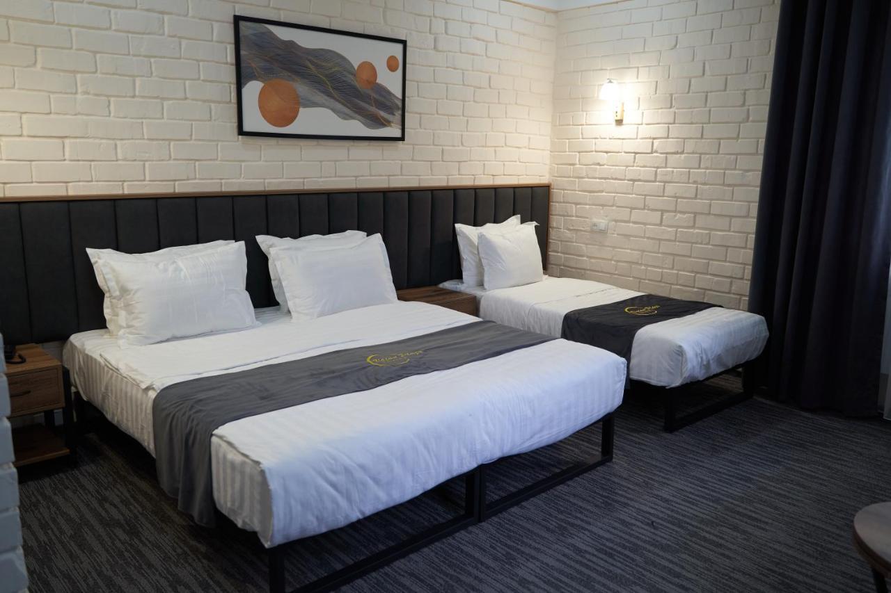 Vatan Plaza Hotell Tasjkent Exteriör bild