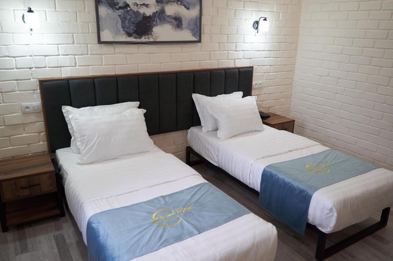 Vatan Plaza Hotell Tasjkent Exteriör bild